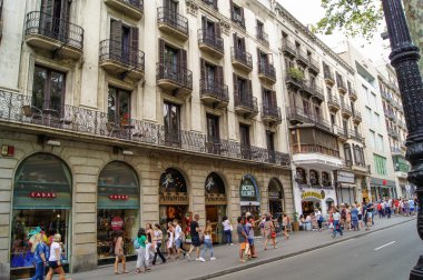 Barcelona turistler