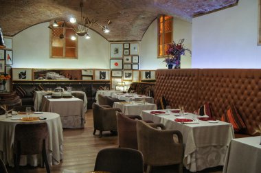 Restoran iç.