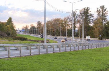 Yolun Puşkin havaalanından.