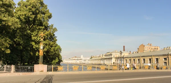 Fencing Panteleimon Bridge. — Stock Photo, Image