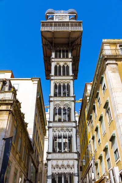 El Elevador de Santa Justa (Portugués: Elevador de Santa Justa), también — Foto de Stock