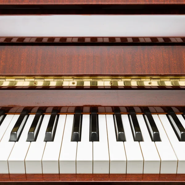 Modern akusztikus zongora — Stock Fotó