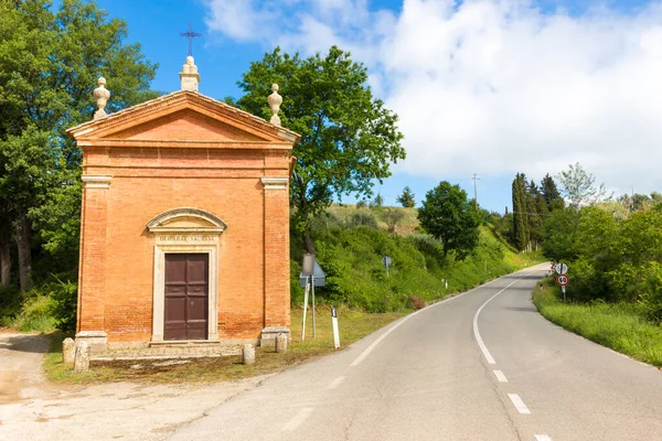 Petite Église Dans Campagne Toscane Par Une Belle Journée Printemps — Photo