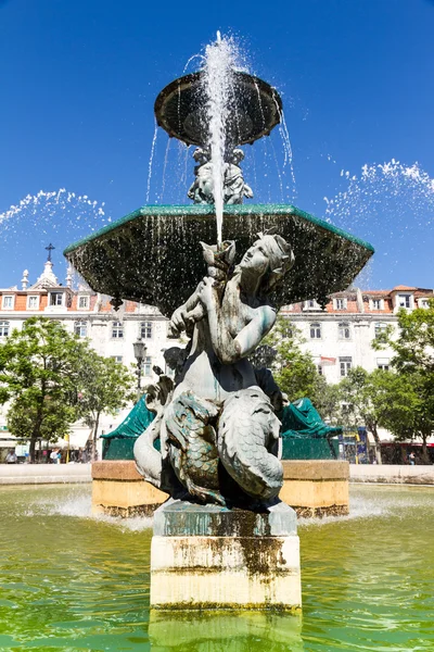 Plaza Rossio (Plaza Pedro IV) en Lisboa, Portugal — Foto de Stock