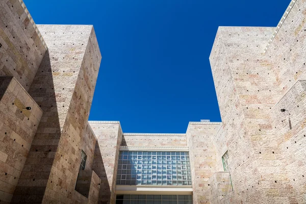 El Museo Colección Berardo es un museo de modernidad y contempo — Foto de Stock