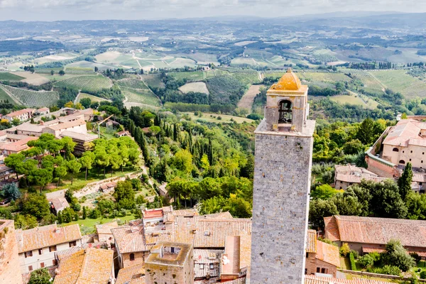 San Gimignano is a small medieval town in Tuscany — Stock Photo, Image