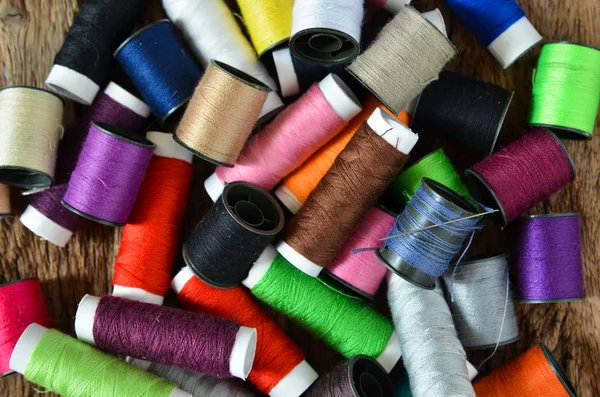 Colored spools of threads — Stock Photo, Image