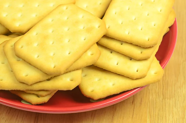 Cracker salati di forma quadrata — Foto Stock