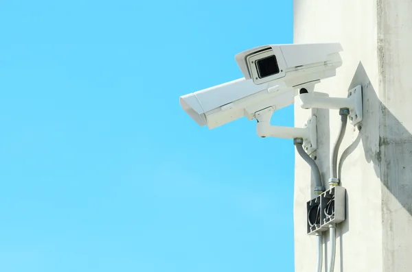 Câmera de segurança de vigilância ou CCTV — Fotografia de Stock