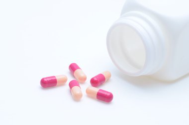 şişeden dökülmesini hapları