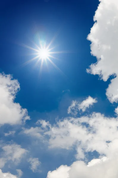 Sunny sky with cloud — Stock Photo, Image