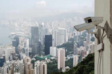 Güvenlik kamerası veya Cctv şehir üzerinde