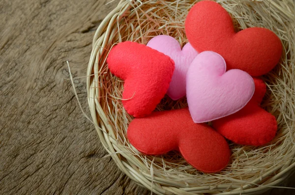 Group of heart shape in basket — Stock Photo, Image