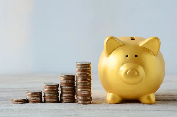 Saving bank. Saving bank. Сбережения. Saving money. Копилка доходы.