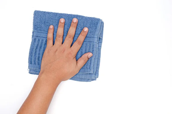 Man hand en blauw doek schoonmaken op wit — Stockfoto
