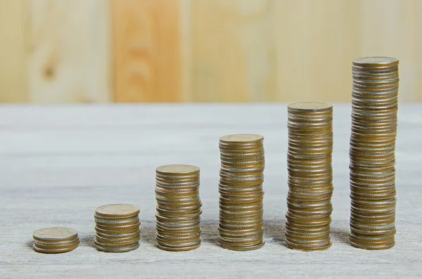 Pilha de moedas, conceito de plano de poupança — Fotografia de Stock