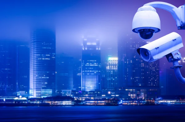 Güvenlik kamerası veya Cctv şehir üzerinde