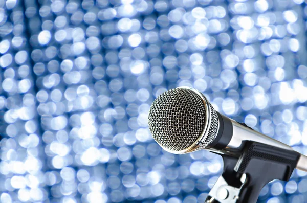 Microphone with bokeh background — Stock Photo, Image