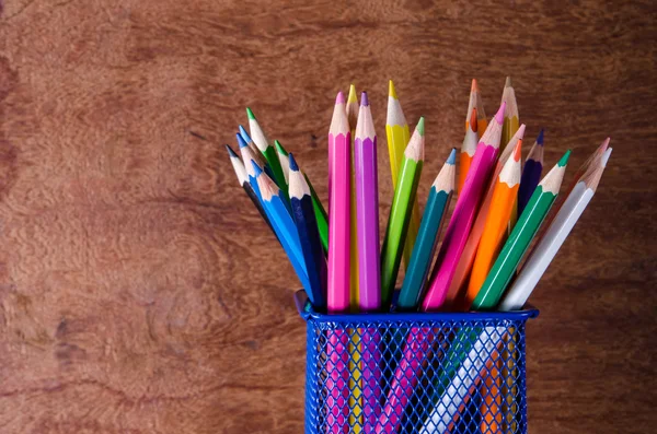 Färg penna i låda — Stockfoto