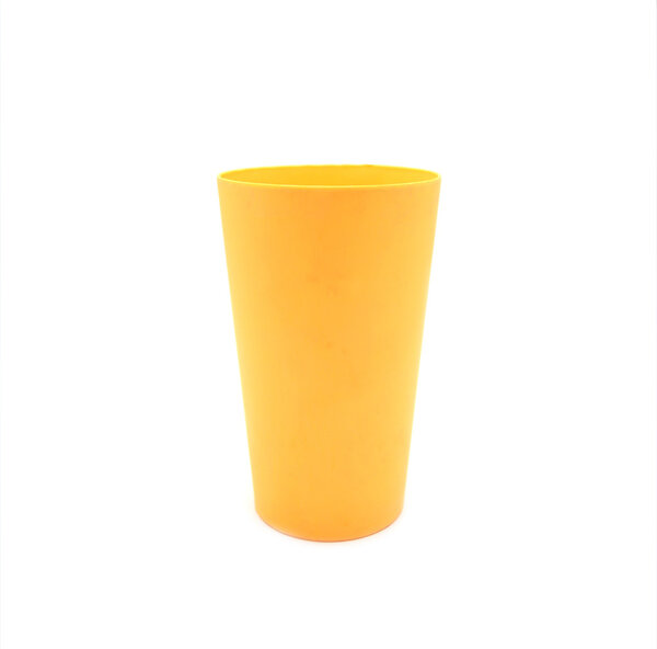 Грязные желтые пластиковые очки
