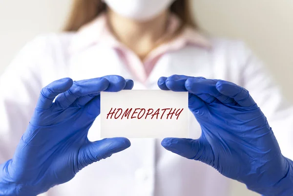 Homeopathie Wortkonzept Ärztlicher Hand Alternative Medizin — Stockfoto