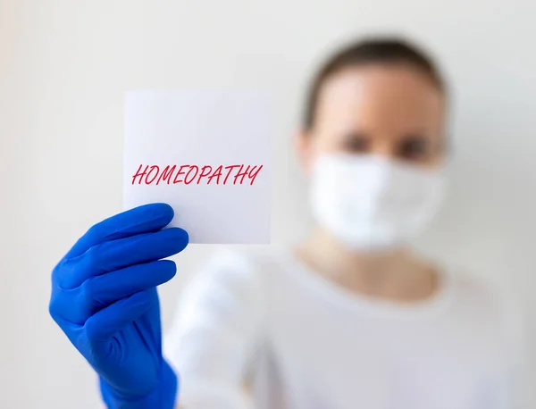 Homeopathie Wortkonzept Der Hand Des Arztes Alternative Medizin — Stockfoto