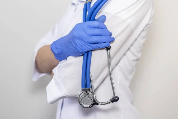 Close Doctor Hands Gloves Stethoscope Medical Exam Concept Crop Profile — Φωτογραφία Αρχείου