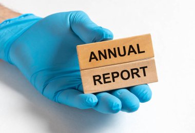 Annual report inscription, medical recap of the year.