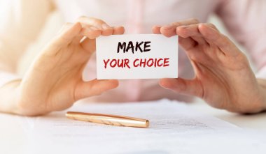 Deyimler seçimini yap. Seçenekler ve karar kavramı.