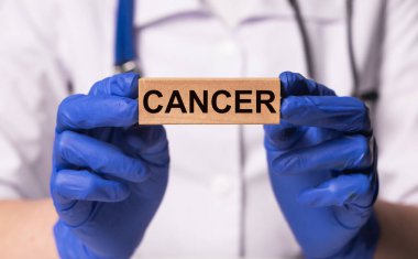 Kadın doktorların ellerinde kelime kanseri var..