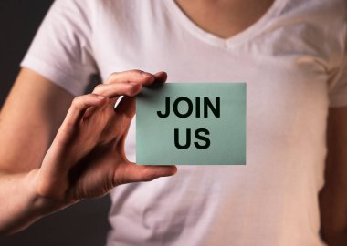 Kağıt üzerinde bize katıl. Yeni üyeler, aboneler için mesaj