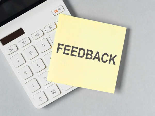 Palavra de feedback, conceito de opiniões, boa e má avaliação — Fotografia de Stock