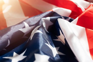 Amerikan bayrağı geçmişi. ABD ulusal pankartı kapanıyor