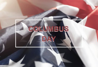  Columbus Günü Amerikan bayrağı üzerine metin