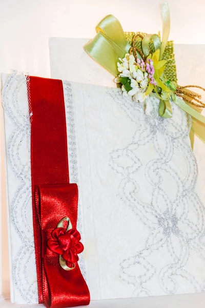 Colored wedding invitations — Stock Photo, Image