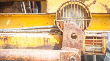 eski bir traktör Far