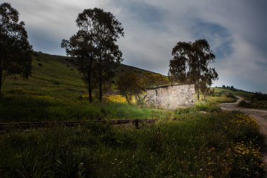 nightime taş ev kampanya