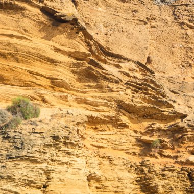 sarı kaya çökeller