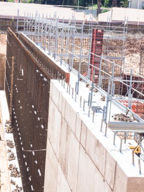 Yeni bir bina doğuşu