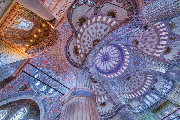 Mezquita Azul Turco Sultan Ahmet Camii Adornado Techo Interior Estambul —  Fotos de Stock