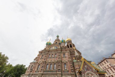 St. Petersburg 'da. - Rusya. İsa 'nın dirilişinin Panorama Katedrali. Kanlı Kurtarıcı Kilisesi. Griboyedov Kanalı. St. Petersburg anıtları. Rusya Kiliseleri.