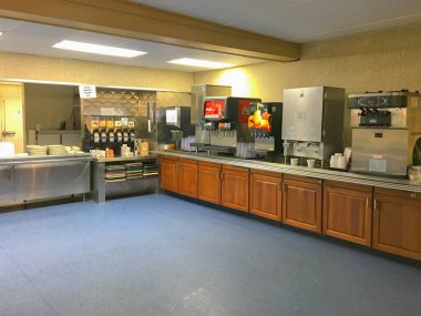 Dalton Karayolu James Dalton Otoyolu 414 millik çakıl yolu. Good 'tan Elliott' a, Kuzey Kutbu tundrasından Alaska 'ya kadar uzanıyor. Burada 360 mil uzunluğunda bir rota inşa edildi.