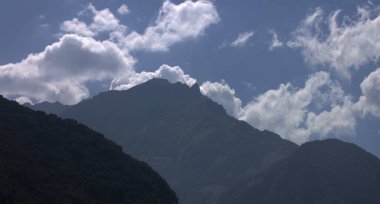 Kuzey Osetya - Kafkasya Dağları Yayları, Rusya