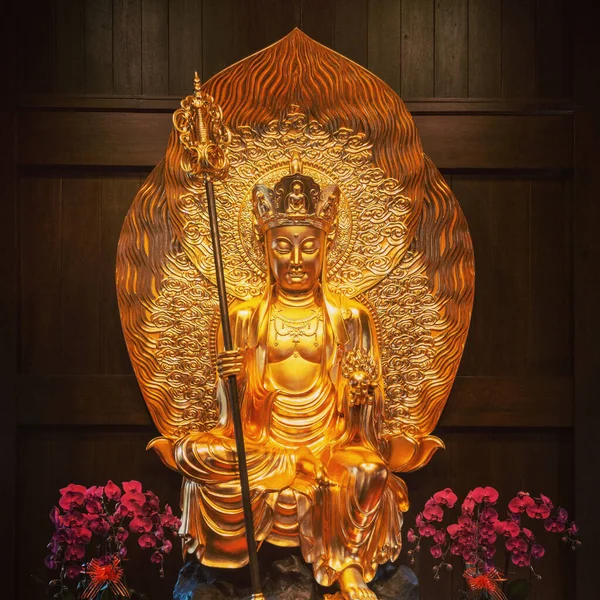 Guanyin Manjushri Purusha Και Jizo Bodhisattva Αγάλματα Τους Φαίνεται Ευγενικό — Φωτογραφία Αρχείου