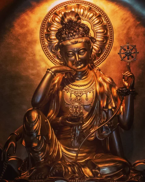 Guanyin Manjushri Purusha Και Jizo Bodhisattva Αγάλματα Τους Φαίνεται Ευγενικό — Φωτογραφία Αρχείου