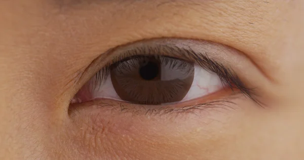 Closeup of single Japanese woman's eye — Stock Photo, Image