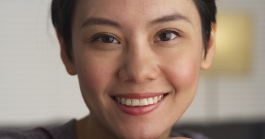 Asyalı kadının yüzüne closeup