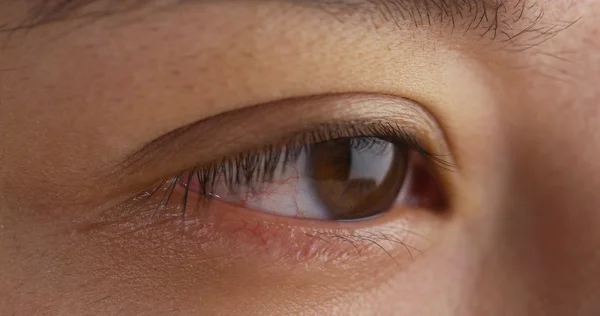 Close up of Asian woman's eye — Stock Photo, Image