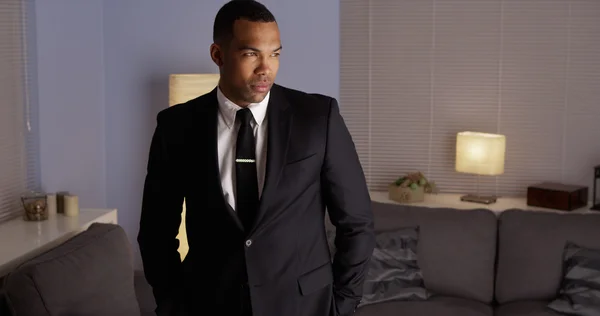 Handsome black man wearing a suit — Stock Photo, Image