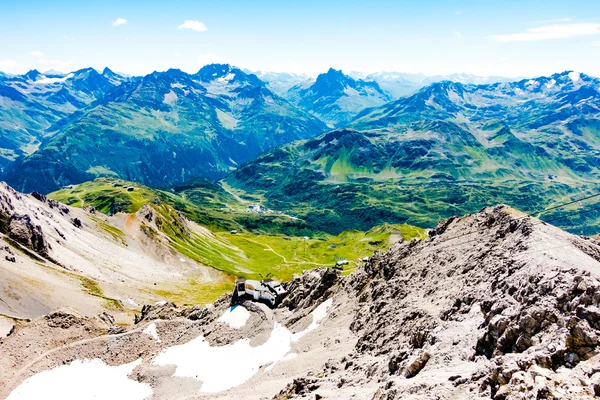 Alpské scenérie kolem St. Anton am Arlberg — Stock fotografie